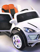 Porshe Cayenne Turbo VIP белый с дистанционным управлением